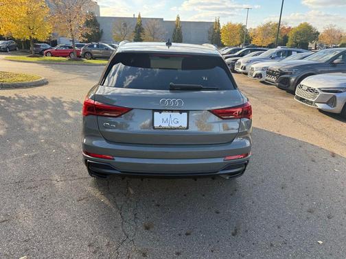 2021 Audi Q3 45 S line Premium