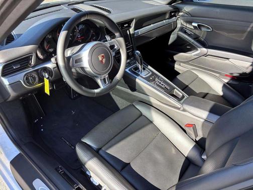 2013 Porsche 911 Carrera