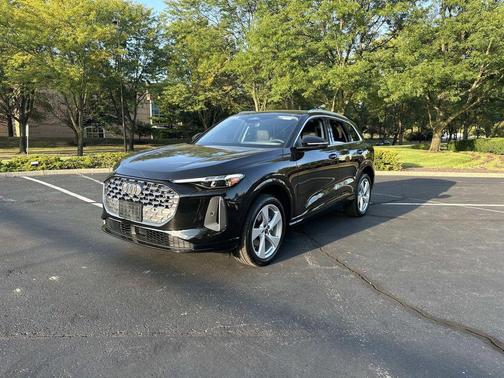 2025 Audi Q5 Premium Plus