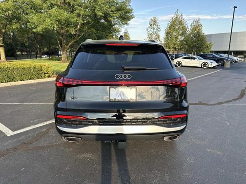 2025 Audi Q5 Premium Plus