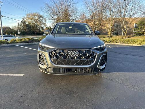 2025 Audi Q5 Premium Plus TFSI quattro S tronic