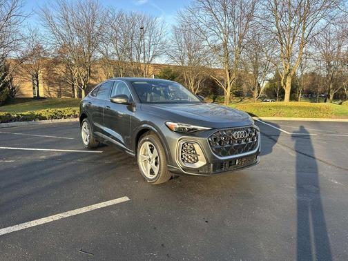 2025 Audi Q5 Premium Plus TFSI quattro S tronic
