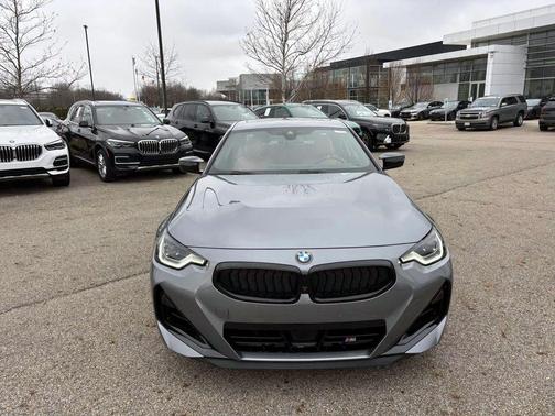 2025 BMW M240 i xDrive