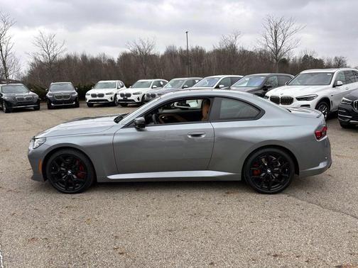 2025 BMW M240 i xDrive