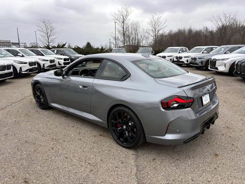 2025 BMW M240 i xDrive