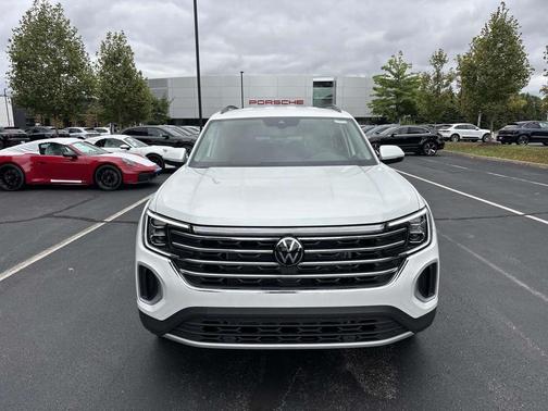 2026 Volkswagen Atlas 2.0T SE