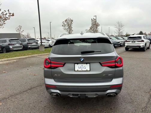 2023 BMW X3 xDrive30i