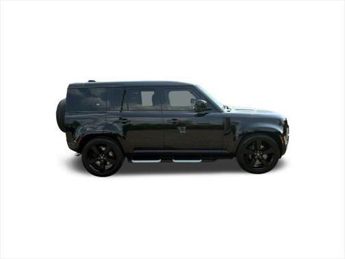 2023 Land Rover Defender 110 V8