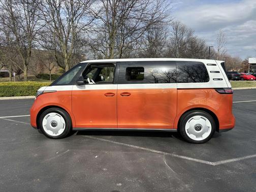2025 Volkswagen ID. Buzz 1st Edition with 4MOTION