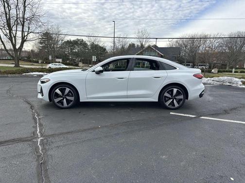 2025 Audi A5 Premium Plus TFSI quattro S tronic