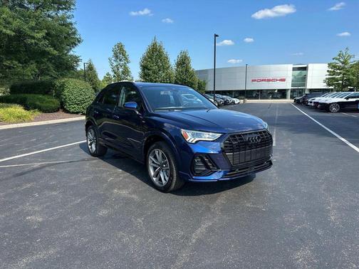 2025 Audi Q3 Premium 45 TFSI S line quattro Tiptronic