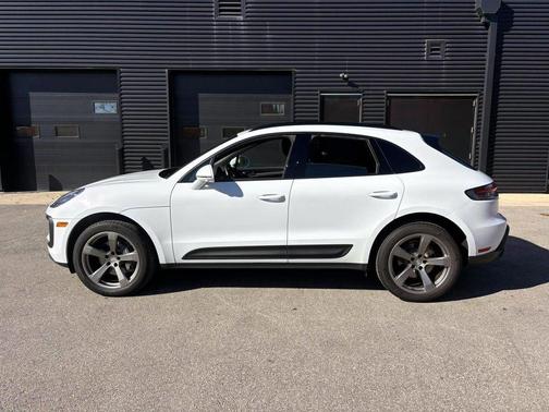 2024 Porsche Macan 