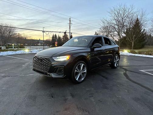2023 Audi Q5 45 S line Premium Plus