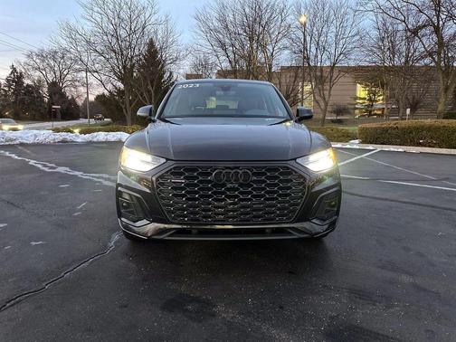 2023 Audi Q5 45 S line Premium Plus
