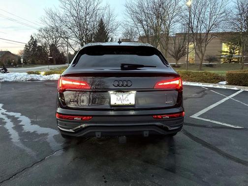 2023 Audi Q5 45 S line Premium Plus