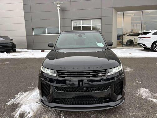 2025 Land Rover Range Rover Sport P635 SV Edition Two