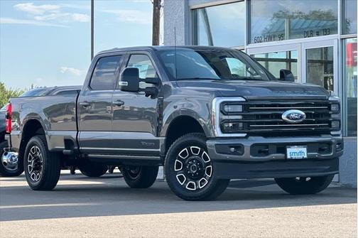 2025 Ford F-250 Platinum