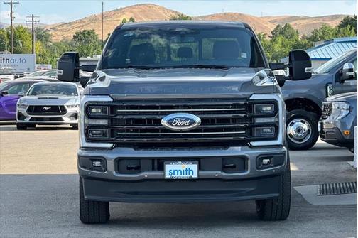 2025 Ford F-250 Platinum