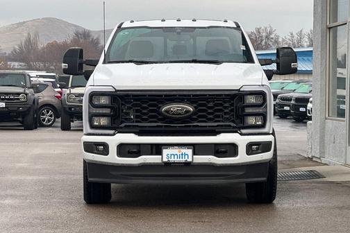 2026 Ford F-350 Lariat