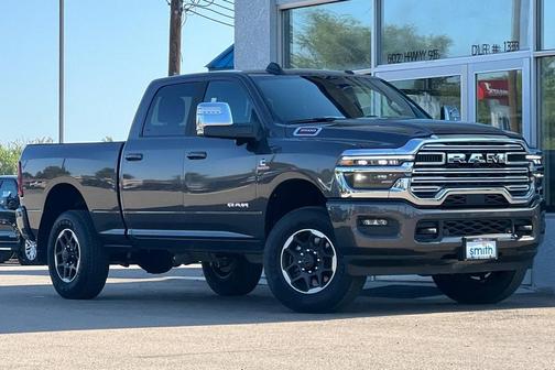 2025 RAM 3500 Laramie Crew Cab 4x4 6'4' Box