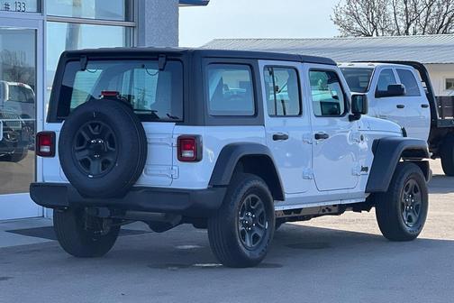 2025 Jeep Wrangler Sport