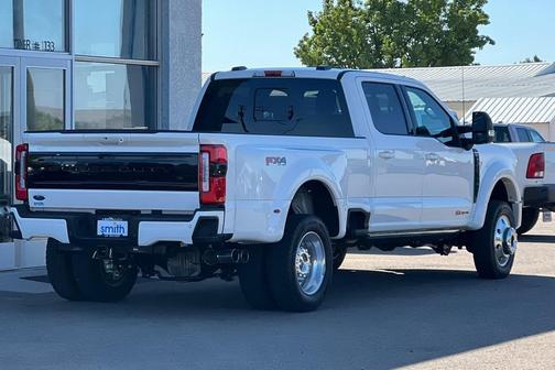 2025 Ford F-450 Platinum