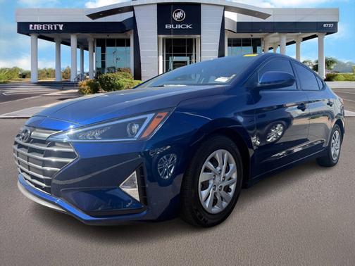 2019 Hyundai ELANTRA SE