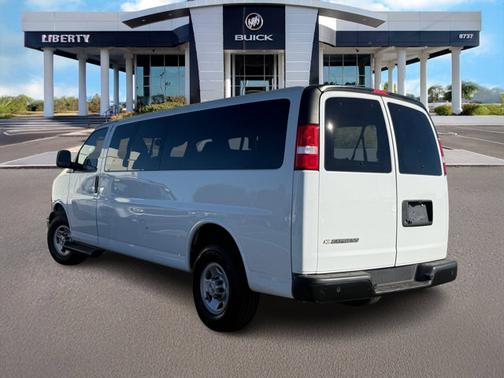 2023 Chevrolet Express 3500 LS