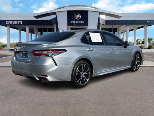 2019 Toyota Camry LE