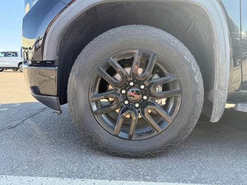 2022 GMC Sierra 1500 Limited Elevation