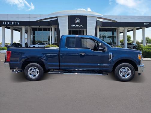 2017 Ford F-250 XLT