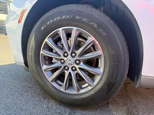 2023 Buick Enclave Premium