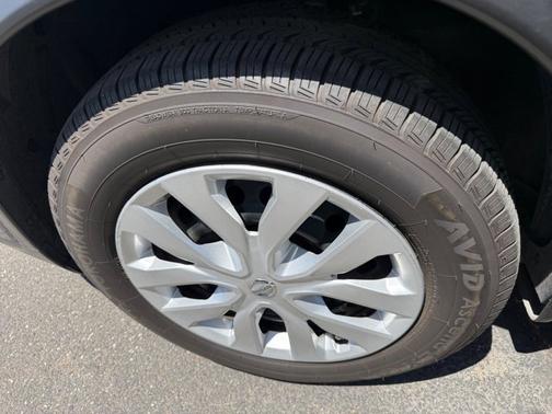 Arctic Blue Metallic 2016 Nissan Rogue S
