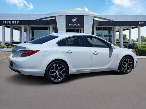 2017 Buick Regal Sport Touring