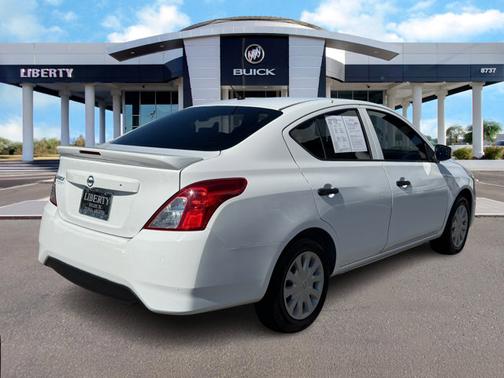 2018 Nissan Versa S Plus