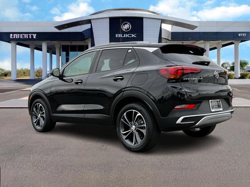 2022 Buick Encore GX Select
