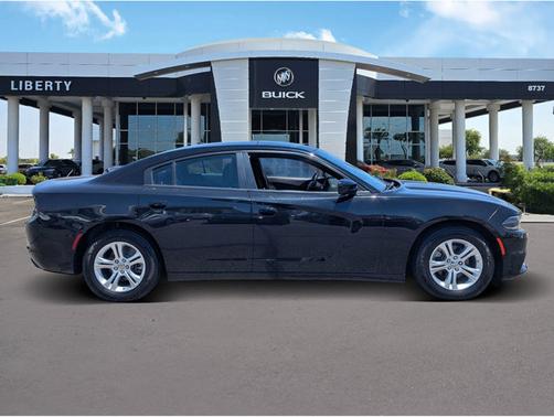 2022 Dodge Charger SE