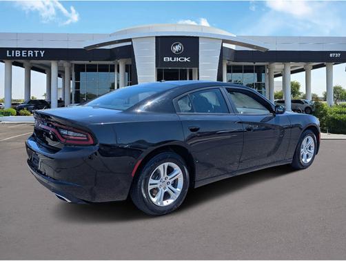 2022 Dodge Charger SE