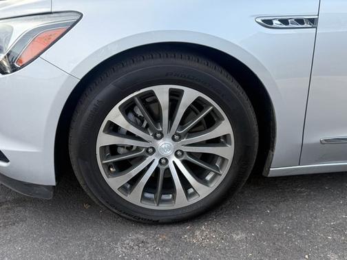 2017 Buick LaCrosse Premium