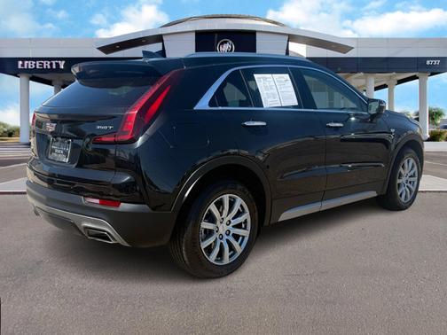 2023 Cadillac XT4 AWD Premium Luxury