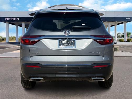 2018 Buick Enclave Essence