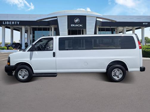 2020 Chevrolet Express 3500 LT