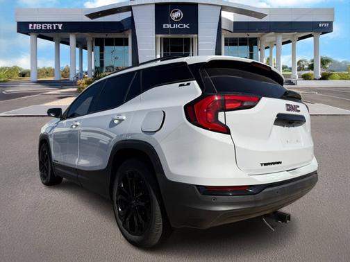 2021 GMC Terrain SLE