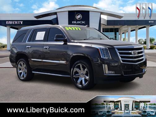 2017 Cadillac Escalade Luxury