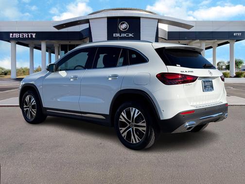 2025 Mercedes-Benz GLA 250 GLA 250