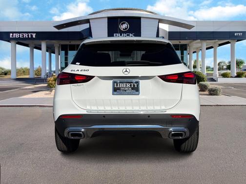 2025 Mercedes-Benz GLA 250 GLA 250