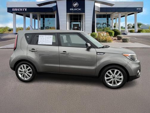 Titanium Gray 2017 Kia Soul +
