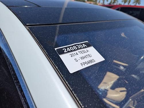2014 Tesla Model S Base