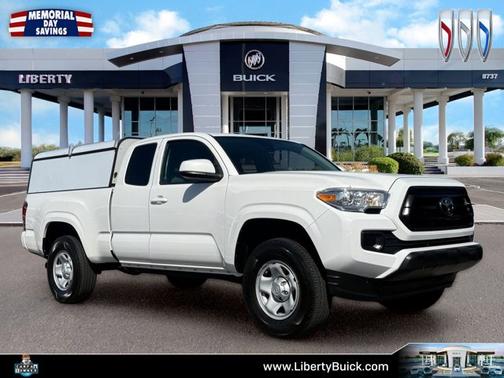 White 2022 Toyota Tacoma SR