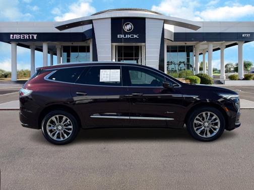 2022 Buick Enclave Avenir